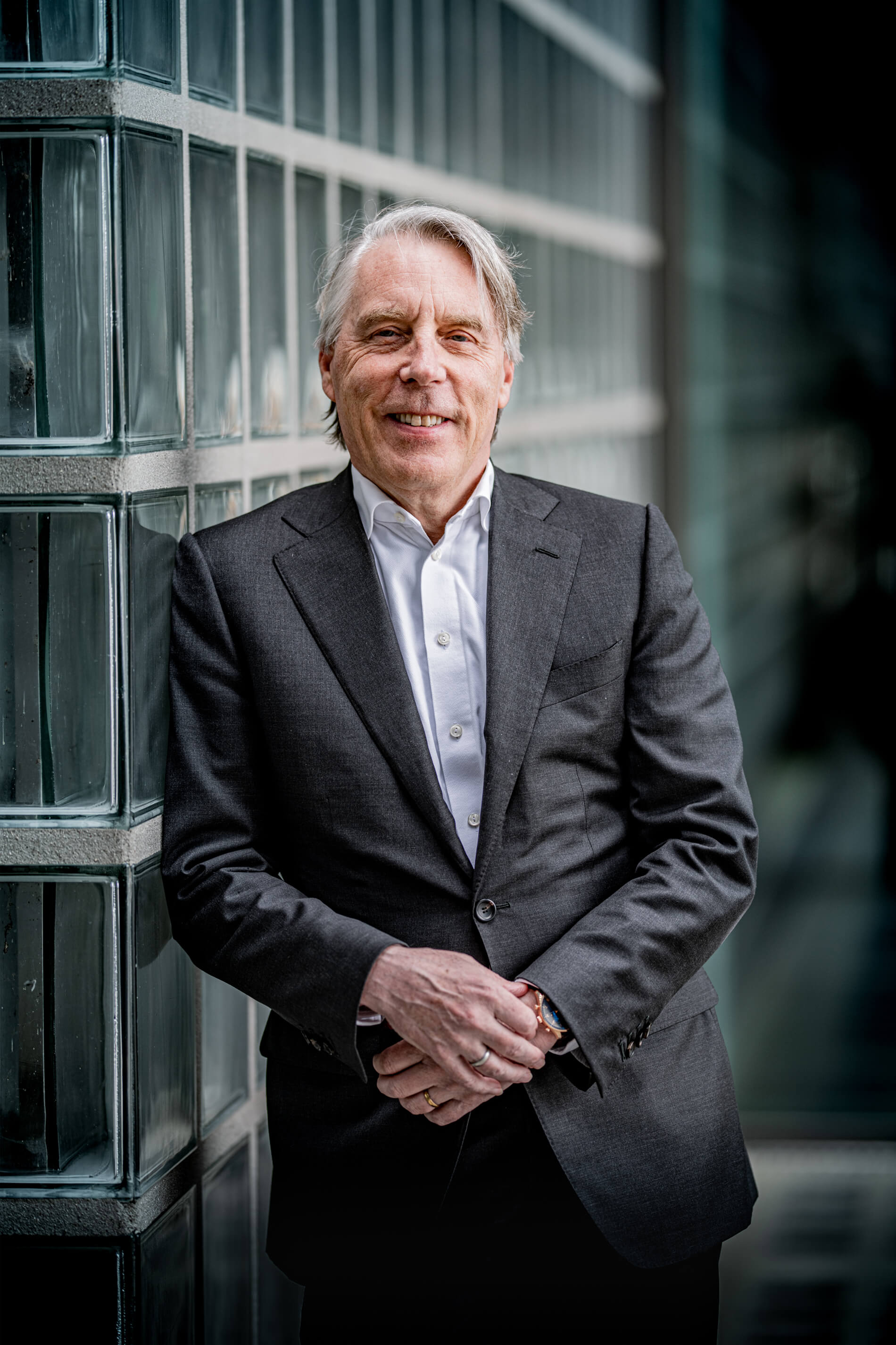 Dick W. Verhaar